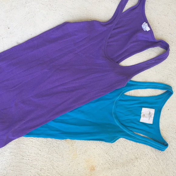 Tank Top Bundle - Picture 2 of 2